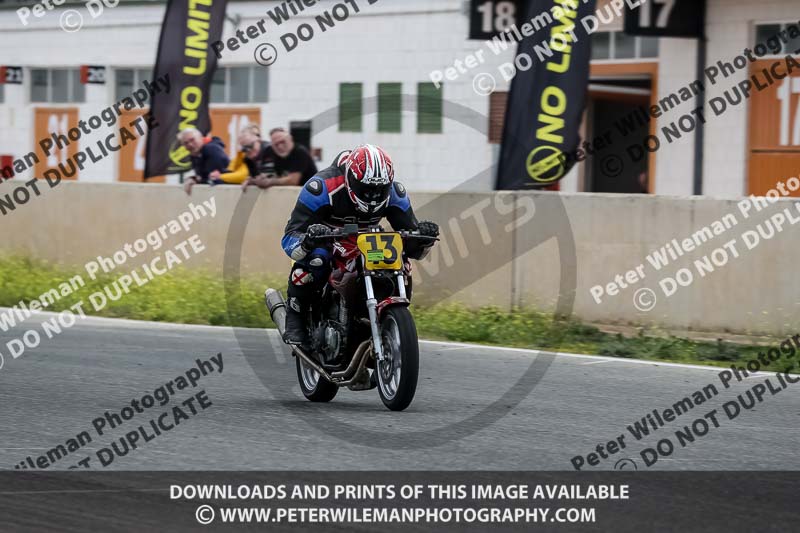 cadwell no limits trackday;cadwell park;cadwell park photographs;cadwell trackday photographs;enduro digital images;event digital images;eventdigitalimages;no limits trackdays;peter wileman photography;racing digital images;trackday digital images;trackday photos